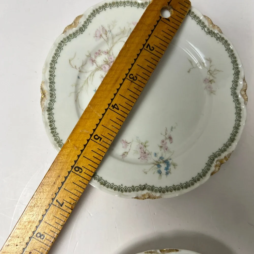 Haviland Limoges Plates & Saucers Set 4 White Floral Gold Trim Vintage China